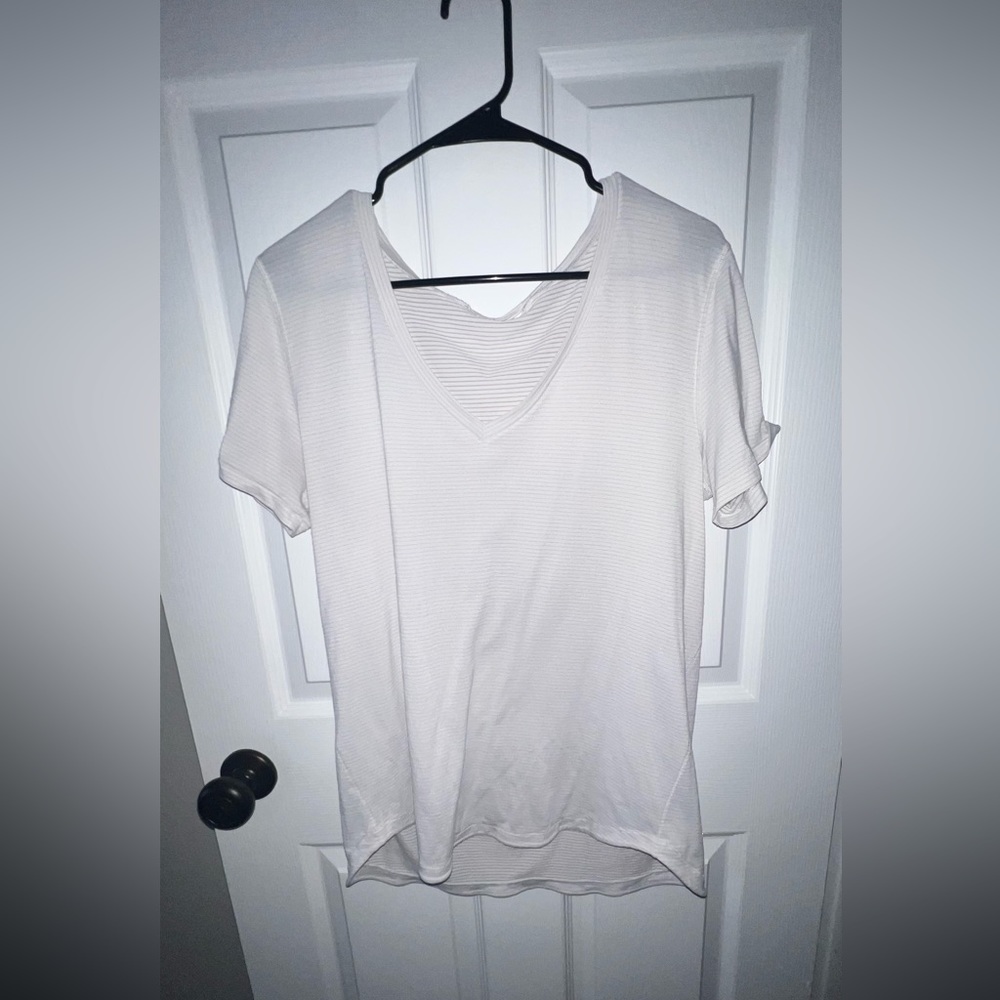 Lululemon v-neck